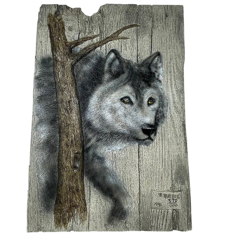 Northern‎ Expressions by Dano Vintage Wolf Wall Art 14x21 Faux Wood Canada Mark